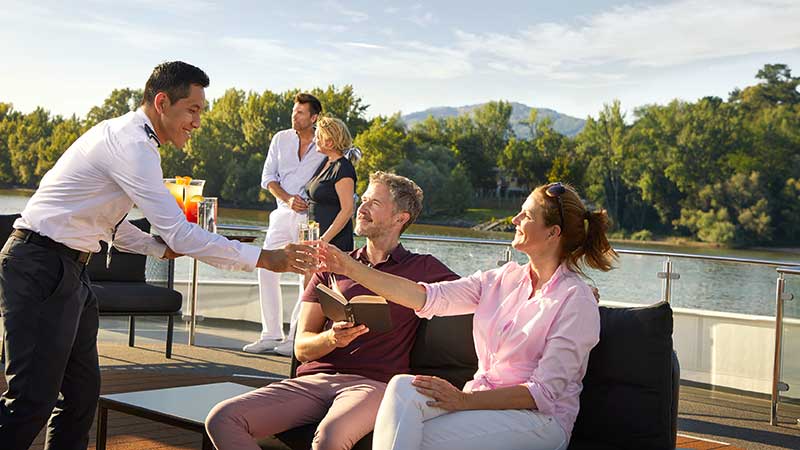 Elvecruise p� egen h�nd