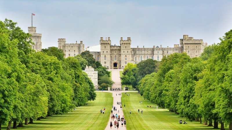 Stien som f�rer opp til Windsor slott