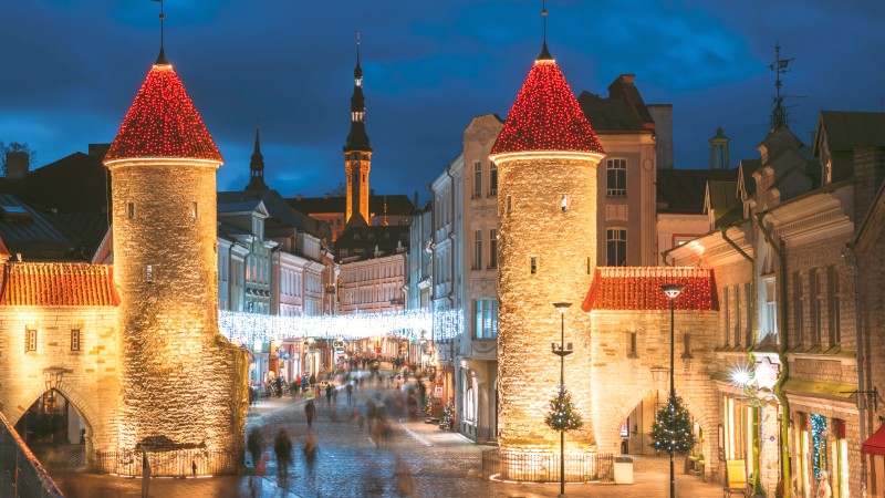 Inngangen til gamlebyen markeres av to vaktt�rn