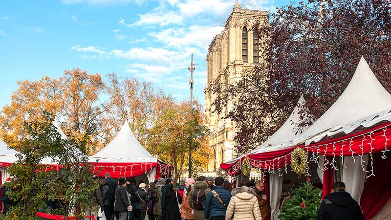 Julemarkedet ved Notre Dame-katedralen, Paris