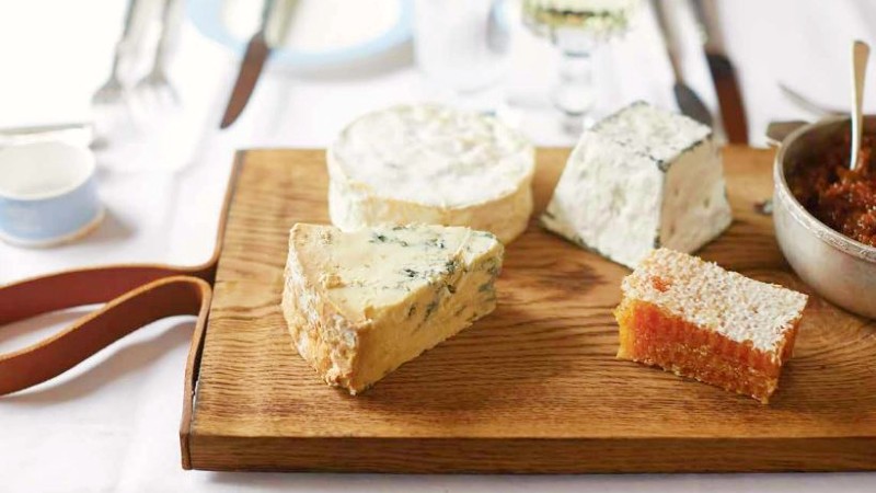 Ostefat p� Belmond British Pullman