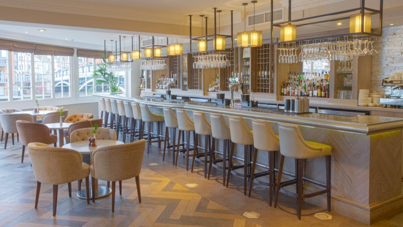 Baren p� Sir Christopher Wren Hotel and Spa